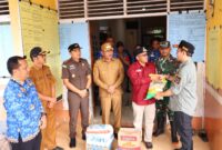 Zulmaeta dan Elzadaswarman Salurkan Bantuan ke Lima Puluh Kota