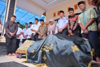 Wawako Elzadaswarman Lepas Kepergian Enzarman (Inyiak)