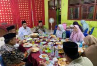 Hangatnya Ramadhan di MTsN 1 Payakumbuh: Komite dan Guru Buka Puasa Bersama