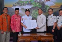 Wali Kota Zulmaeta resmikan konter layanan BAPAS Bukittinggi di MPP Payakumbuh