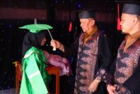 Wisuda Tahfidz SMPN 1 Payakumbuh, Om Zet Ingatkan Bahaya Pengaruh Medsos