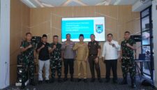 Wali Kota Payakumbuh Zulmaeta bersama unsur Forkopimda mengikuti rapat koordinasi untuk memperkuat sinergi dan menjaga stabilitas daerah.