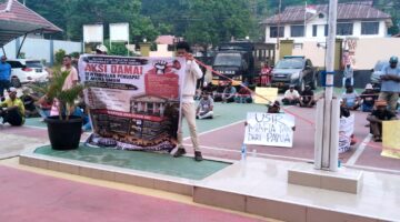 Aliansi Proletar dan Masyarakat Adat Gelar Demo Damai, Desak PN Sorong Tolak Prapid Pak Ting