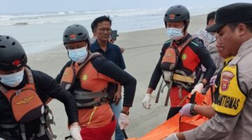 Basarnas Bengkulu Evakuasi Jenazah Tak Dikenal di Mukomuko
