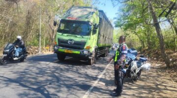 Demonstrasi sopir truk di Ketapang, antrian Gilimanuk membentang 7 kilometer