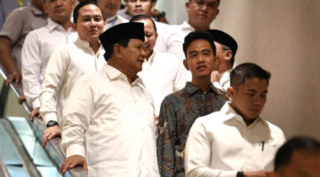 Di Balik Denny Indrayana Bidik Gibran, PSI: Kalau Anies, Ganjar atau Prabowo Tak Jualan