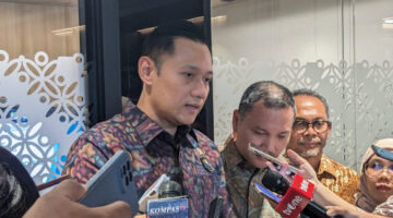 Kejar Jokowi dan Gibran, AHY Disebut Manfaatkan Isu Budi Arie Soal Persaingan Politik di 2029