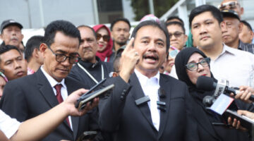 Kesalahan Fatal, Roy Suryo Benarkan Laporan Jokowi Salah Alamat: Seharusnya Dian Sandi Diperiksa