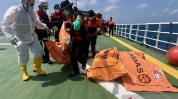 Perkuat Evakuasi Korban KM Virgo, Basarnas Kerahkan Tiga Helikopter