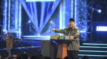 Prabowo di HUT PAN ke-28: Pemimpin Harus Paham, Sebelum Diusir Harus Mundur