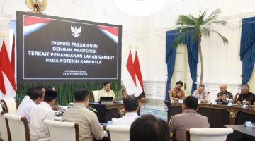 Untuk mencegah kebakaran hutan dan lahan terulang kembali, Prabowo membentuk Badan Pengelola Gambut dan Mangrove Nasional
