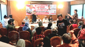 98 Aktivis Kritik Pemerintahan Prabowo-Gibran dan Ancam Pemilu Ulang