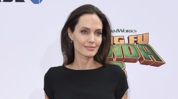 Angelina Jolie membagikan foto-foto terbaru kehancuran Gaza