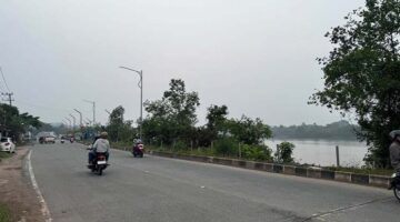 Asap Tebal Kembali Tutupi Berau, Jarak Pandang Turun 1,7 Kilometer, BMKG Ungkap Dugaan Keluarnya Asap