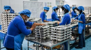BGN Menghemat Anggaran Program MBG Rp 44 Triliun dalam 100 Hari