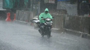 BMKG Keluarkan Peringatan Dini Hujan Lebat hingga Sangat Lebat di Sejumlah Wilayah Sumbar – KlikPositif.com