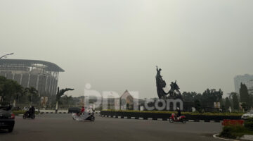 BMKG Waspada Potensi Cuaca Ekstrem di 5 Wilayah Riau, Asap Mengancam