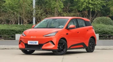 BYD Atto 1 Terbaru Dapat Mengisi Daya 10-70% dalam 5 Menit