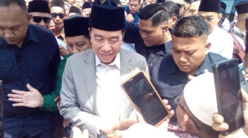 Dr Tifa Curiga Ada Skenario Ini di Balik Jaksa Tak Panggil Jokowi