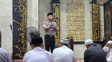 Jamaah Subuh, Kapolsek Kukar Perkuat Kedekatan dengan Polisi dan Masyarakat