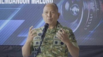 Jembatan Waitomu merupakan salah satu wujud pengabdian TNI kepada masyarakat Ambon