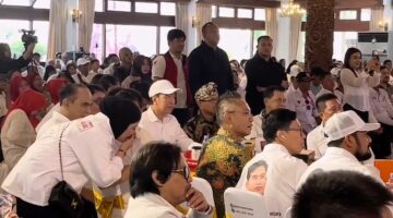 Jokowi Hadiri Refleksi Sumpah Pemuda Bersama Relawan Gibran di Solo: Okezone News