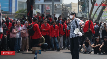 Kartu Merah Dua Tahun Pemerintahan Prabowo-Gibran