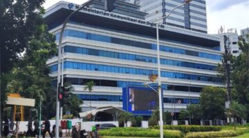 Kemkomdigi mengingatkan masyarakat untuk tidak serta merta percaya dengan informasi meta AI mengenai demonstrasi dan karhutla