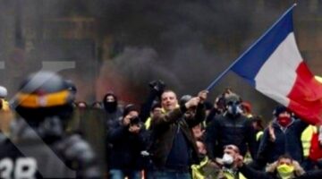 Lebih dari 500 Orang Terluka dalam Demo Rompi Kuning di Prancis, 1.435 Ditangkap