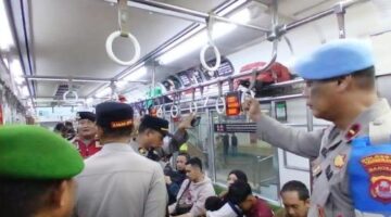 Polres Tangerang Perketat Keamanan di Stasiun dan Gerbang Tol Cegah Unjuk Rasa Mahasiswa di Jakarta