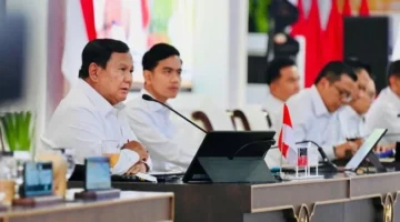 Prabowo Akui MBG Banyak Kelemahan, 353 Orang Dipecat Tidak Hormat