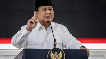 Prabowo mengakui kekurangan program MBG dan meminta pelanggarnya dipecat