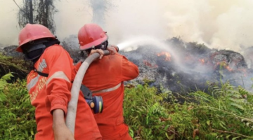 Saking kuatnya El Nino, Sumatera-Papua diselimuti warna merah