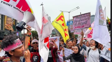 Sekitar Dukuh Atas, Mahasiswa Desak Hutan dan Kehutanan Jadi Bencana Nasional, MBG-KDMP Dihentikan